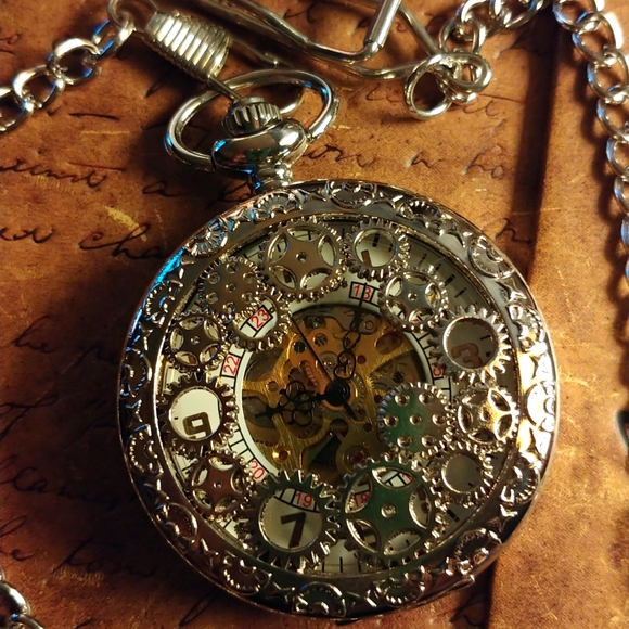 Other - SELF WINDING Mechanical pocket watch!